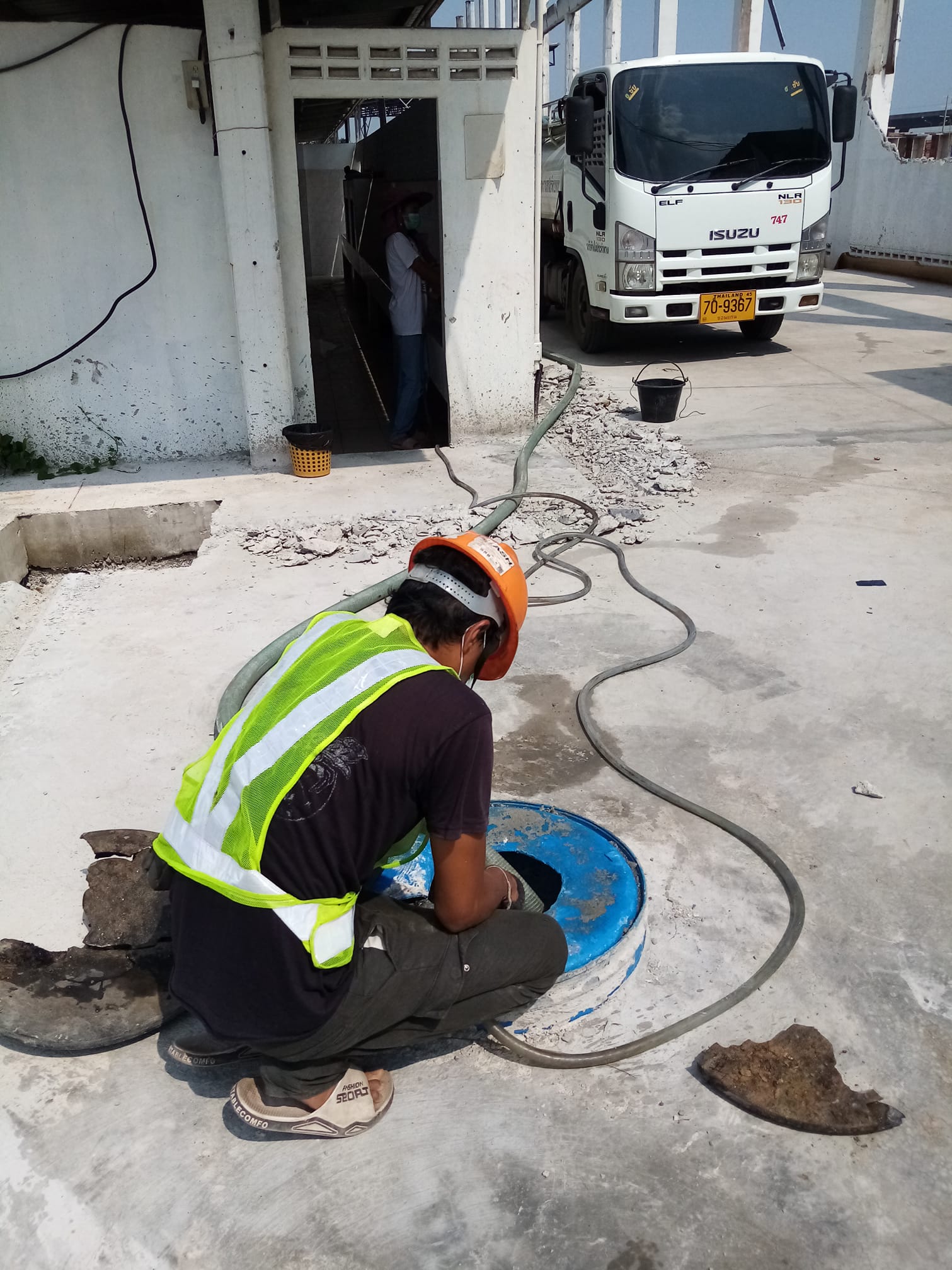 14 - https://รถดูดส้วมและท่อตันด่วน.com | รถดูดส้วมฉะเชิงเทรา รับดูดส้วม สูบส้วม แก้ท่อตัน บริการดูดส้วม ส้วมเต็มโทรหาเรา รถดูดส้วมฉะเชิงเทรา ดูดส้วมด่วน รถดูดส้วมฉะเชิงเทรา ราคาถูก